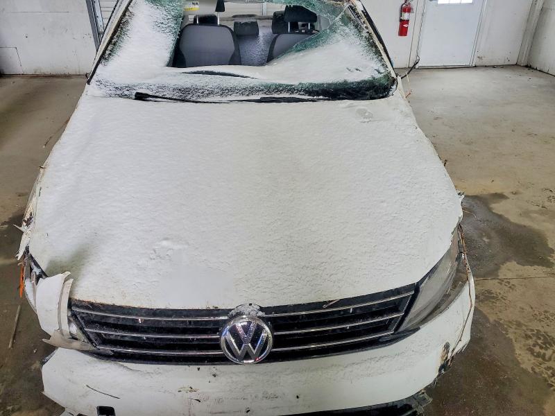 Продаж на аукціоні авто 2018 Volkswagen Jetta, vin: 3VW2B7AJ3JM233742, номер лоту: 46008316