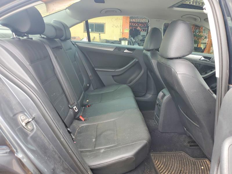 79981365 :رقم المزاد ، 3VWLL7AJ8DM412865 vin ، 2013 Volkswagen Jetta مزاد بيع