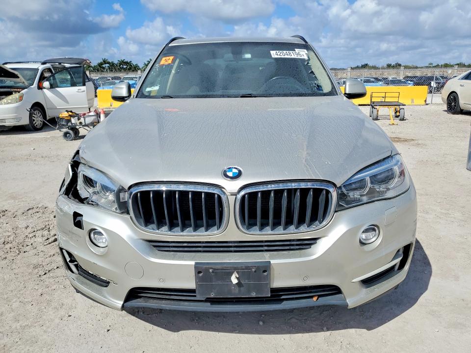 42048196 :رقم المزاد ، 5UXKS4C5XE0J93958 vin ، 2014 Bmw X5 مزاد بيع
