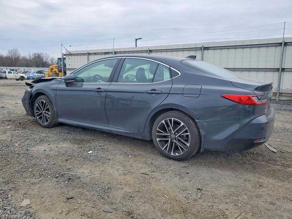 46834696 :رقم المزاد ، 4T1DBADK4SU013547 vin ، 2025 Toyota Camry مزاد بيع
