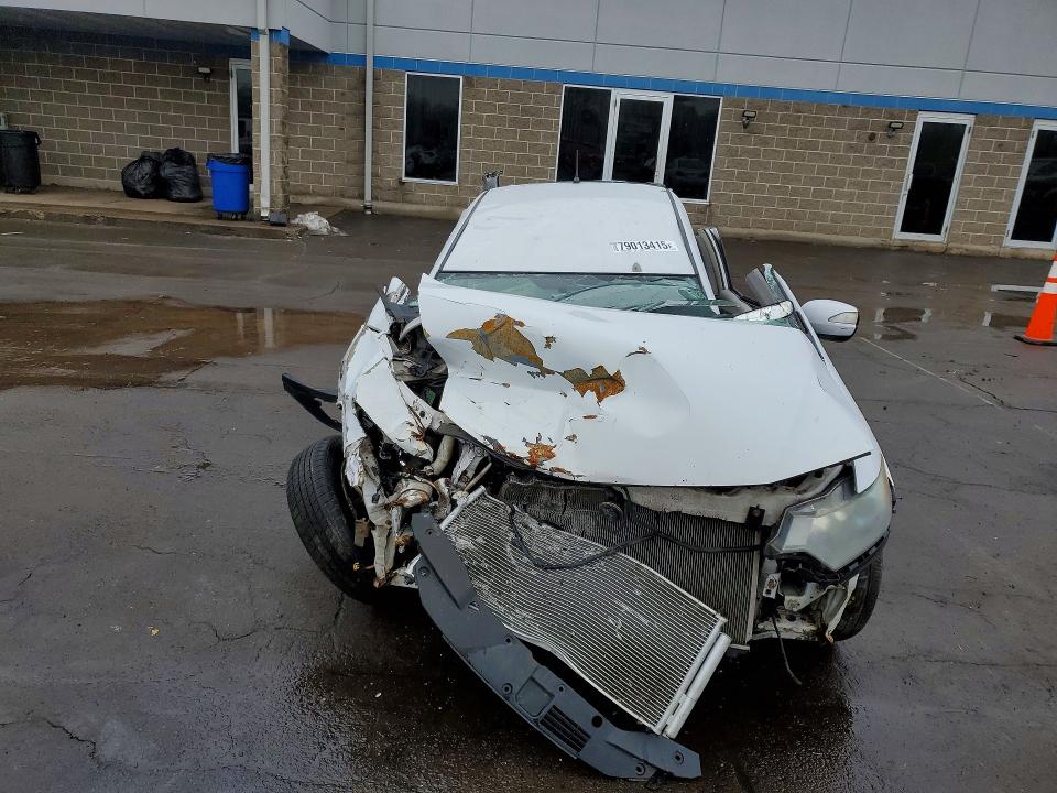 Продажа на аукционе авто 2010 Honda Insight, vin: JHMZE2H73AS012881, номер лота: 79013415