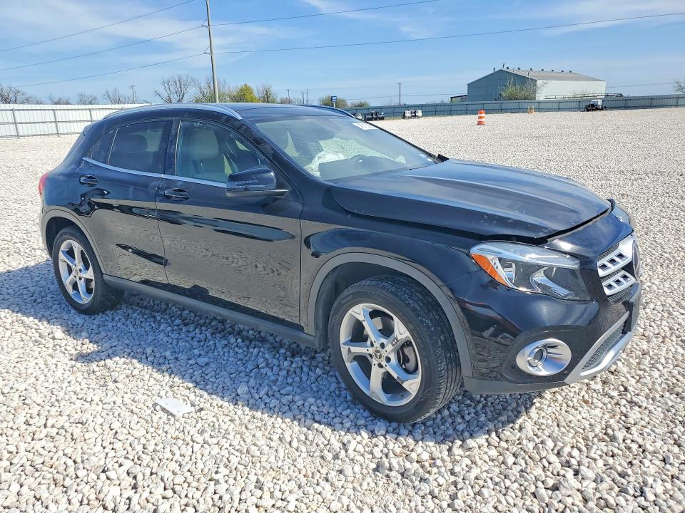 46713036 :رقم المزاد ، WDCTG4EB6JJ380249 vin ، 2018 Mercedes-benz Gla مزاد بيع