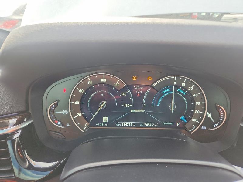 47005316 :رقم المزاد ، WBAJA9C53JB252292 vin ، 2018 Bmw 530e مزاد بيع