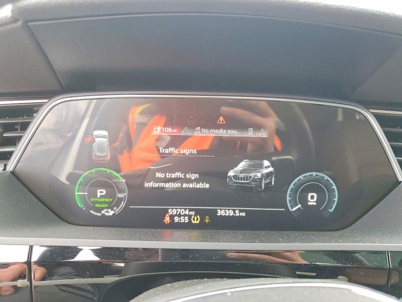 78952315 :رقم المزاد ، WA1LAAGE8NB012291 vin ، 2022 Audi E-tron مزاد بيع