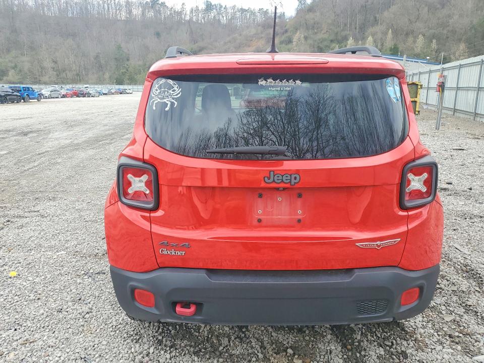 46528606 :رقم المزاد ، ZACCJBCT3GPC47271 vin ، 2016 Jeep Renegade مزاد بيع