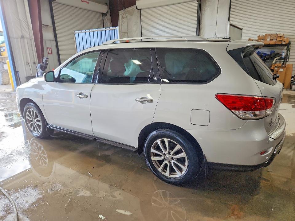2014 Nissan Pathfinder მანქანა იყიდება აუქციონზე, vin: 5N1AR2MM2EC695134, აუქციონის ნომერი: 46448096