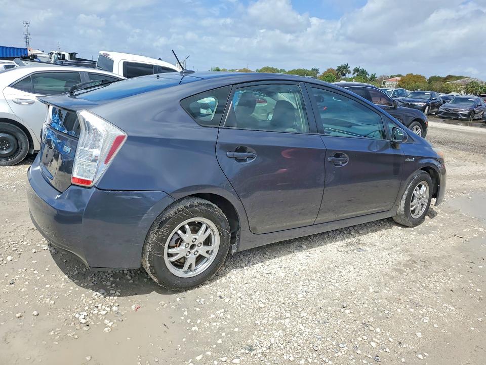 48325176 :رقم المزاد ، JTDKN3DU5A1273052 vin ، 2010 Toyota Prius مزاد بيع