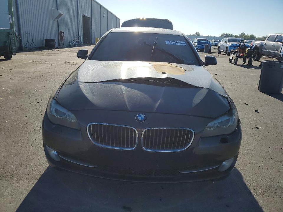 47036086 :رقم المزاد ، WBAFR7C50BC604792 vin ، 2011 Bmw 535 مزاد بيع