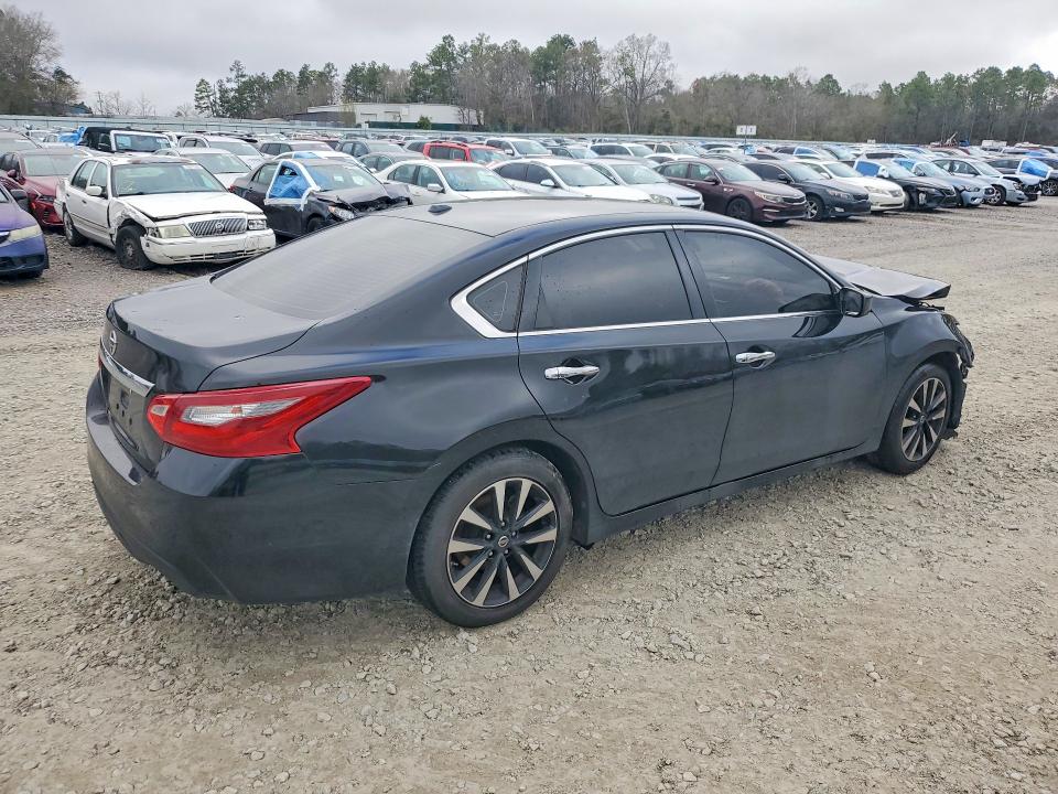 79915465 :رقم المزاد ، 1N4AL3AP5JC215937 vin ، 2018 Nissan Altima مزاد بيع