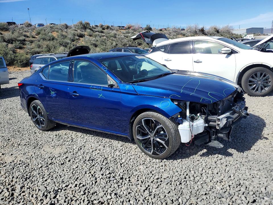 46219026 :رقم المزاد ، 1N4BL4CW8RN319952 vin ، 2024 Nissan Altima مزاد بيع