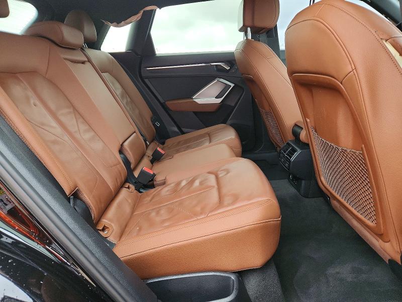46741736 :رقم المزاد ، WA1EECF37L1027263 vin ، 2020 Audi Q3 مزاد بيع
