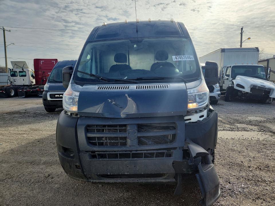 47452646 :رقم المزاد ، 3C6TRVDG6JE159127 vin ، 2018 Ram Promaster 2500 مزاد بيع