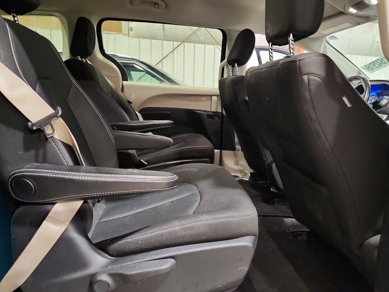 41642916 :رقم المزاد ، 2C4RC1CG2LR138484 vin ، 2020 Chrysler Voyager مزاد بيع