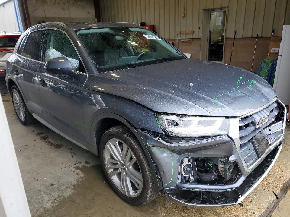 Продаж на аукціоні авто 2019 Audi Q5, vin: WA1CNAFY2K2055889, номер лоту: 47960796