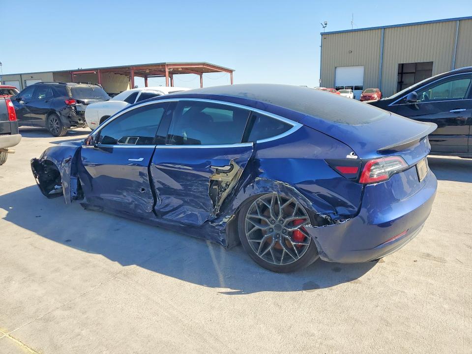 Продажа на аукционе авто 2020 Tesla Model 3, vin: 5YJ3E1EC0LF713574, номер лота: 45592966