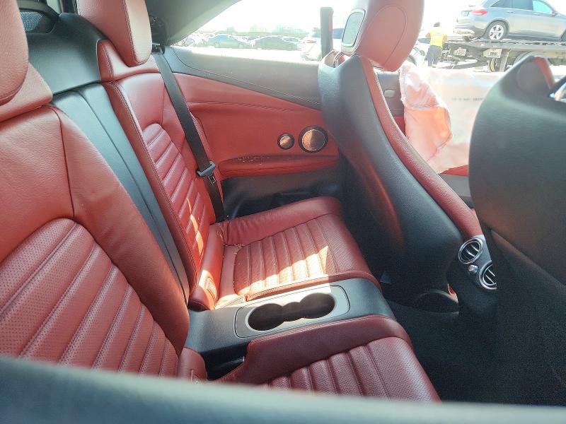 47352966 :رقم المزاد ، WDDWK4KB8HF437608 vin ، 2017 Mercedes-benz C مزاد بيع