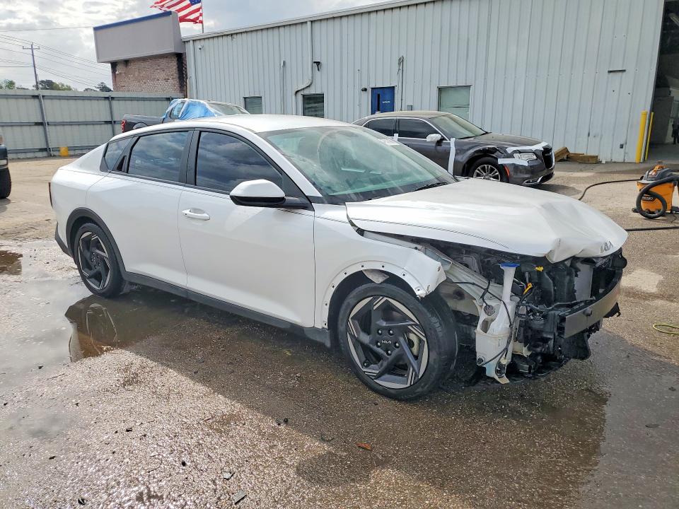2025 Kia K4 მანქანა იყიდება აუქციონზე, vin: 3KPFU4DE5SE041715, აუქციონის ნომერი: 47577966