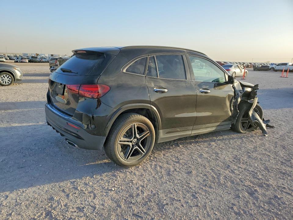47797986 :رقم المزاد ، W1N4N4GBXRJ616757 vin ، 2024 Mercedes-benz Gla مزاد بيع