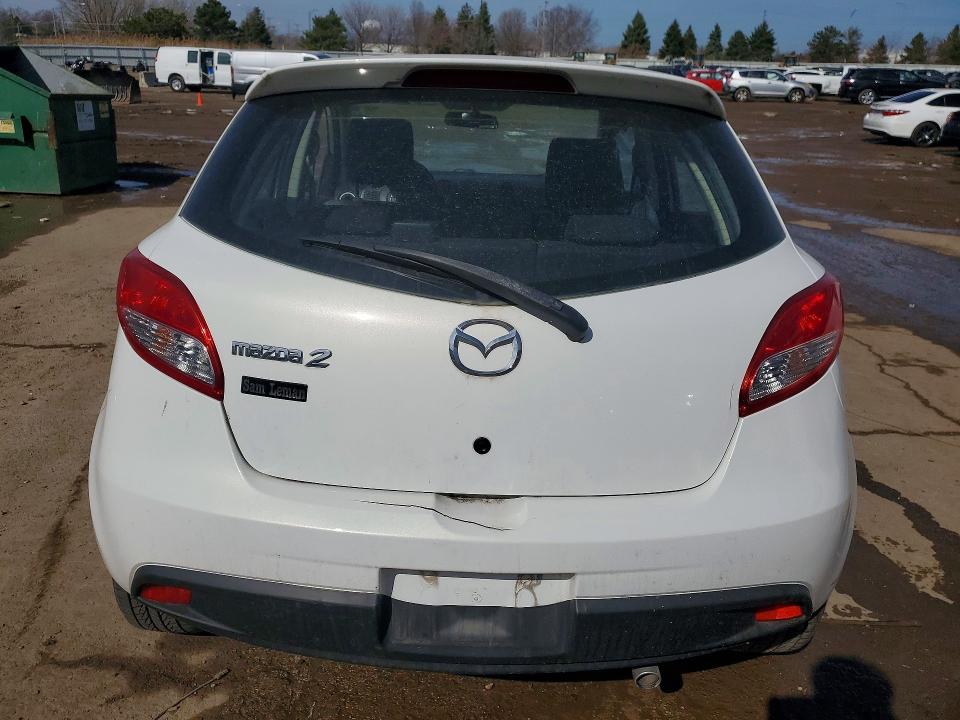 2012 Mazda Mazda2 მანქანა იყიდება აუქციონზე, vin: JM1DE1LYXC0151197, აუქციონის ნომერი: 46298516