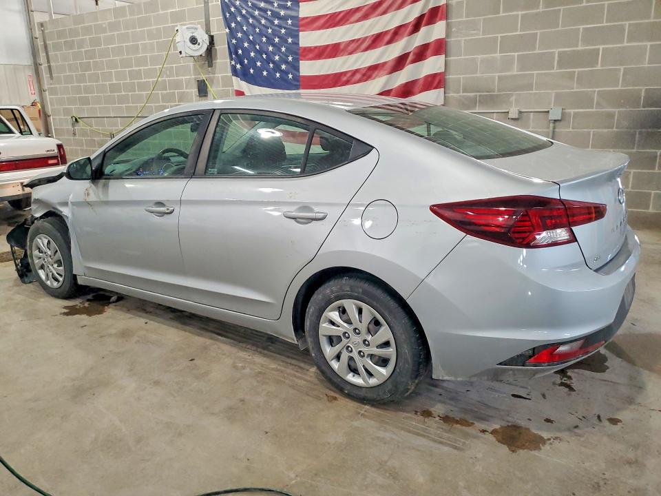 2020 Hyundai Elantra მანქანა იყიდება აუქციონზე, vin: KMHD74LF0LU926119, აუქციონის ნომერი: 45777506
