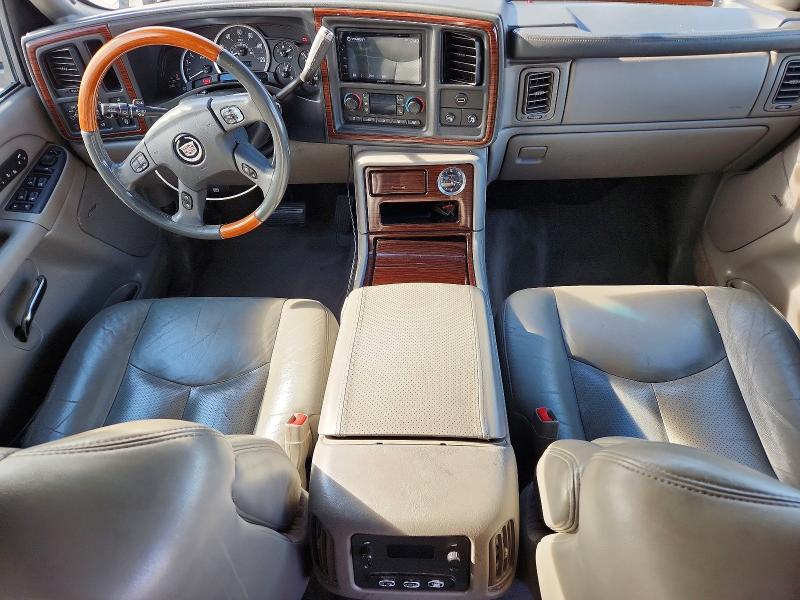 45445976 :رقم المزاد ، 3GYEK62N04G131887 vin ، 2004 Cadillac Escalade مزاد بيع