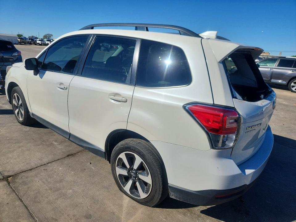 Aukcja sprzedaży 2018 Subaru Forester, vin: JF2SJAEC8JH415456, numer aukcji: 45945166