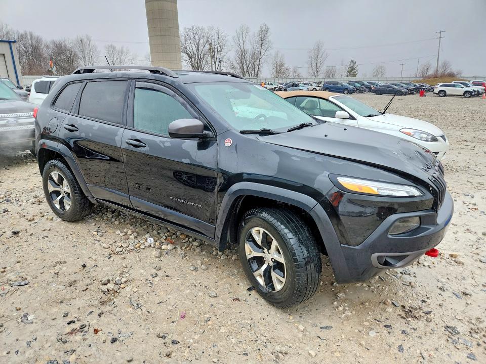 79963725 :رقم المزاد ، 1C4PJMBS9EW188216 vin ، 2014 Jeep Cherokee مزاد بيع