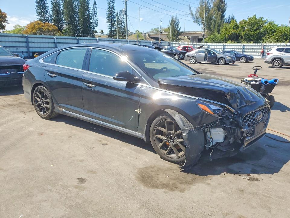 Продажа на аукционе авто 2019 Hyundai Sonata, vin: 5NPE34AB2KH742488, номер лота: 47168336