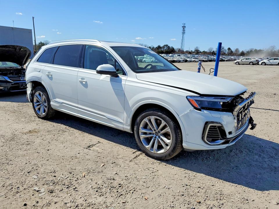 79610465 :رقم المزاد ، WA1LCBF73SD012914 vin ، 2025 Audi Q7 مزاد بيع