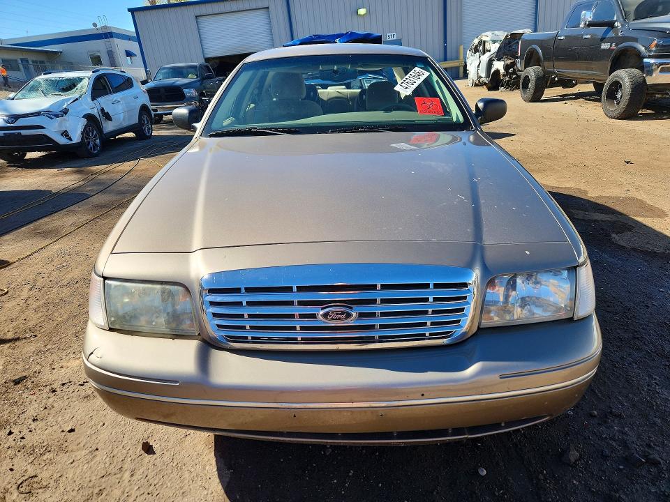 Aukcja sprzedaży 2004 Ford Crown Victoria, vin: 2FAFP74W04X171468, numer aukcji: 47631646
