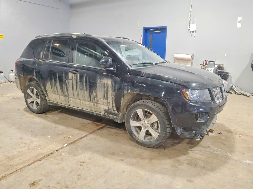 79446425 :رقم المزاد ، 1C4NJDEB4HD193570 vin ، 2017 Jeep Compass مزاد بيع