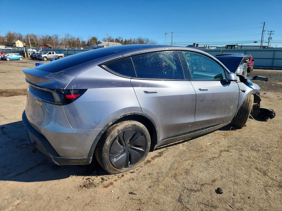 Продажа на аукционе авто 2026 Tesla Model Y, vin: 7SAYGDEE3TA411571, номер лота: 41653476