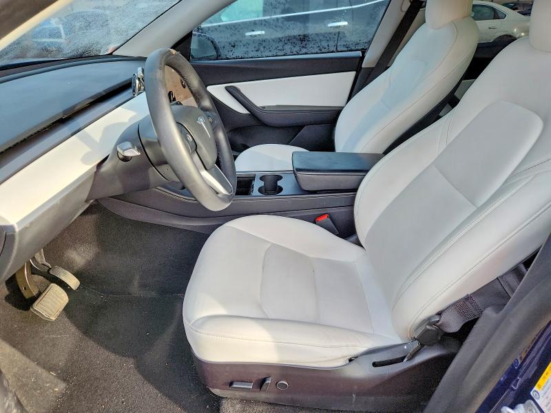 46036726 :رقم المزاد ، 5YJYGAEE9MF202352 vin ، 2021 Tesla Model Y مزاد بيع