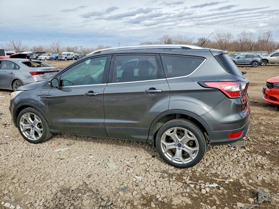 Продаж на аукціоні авто 2017 Ford Escape, vin: 1FMCU0JD0HUA75994, номер лоту: 46886686