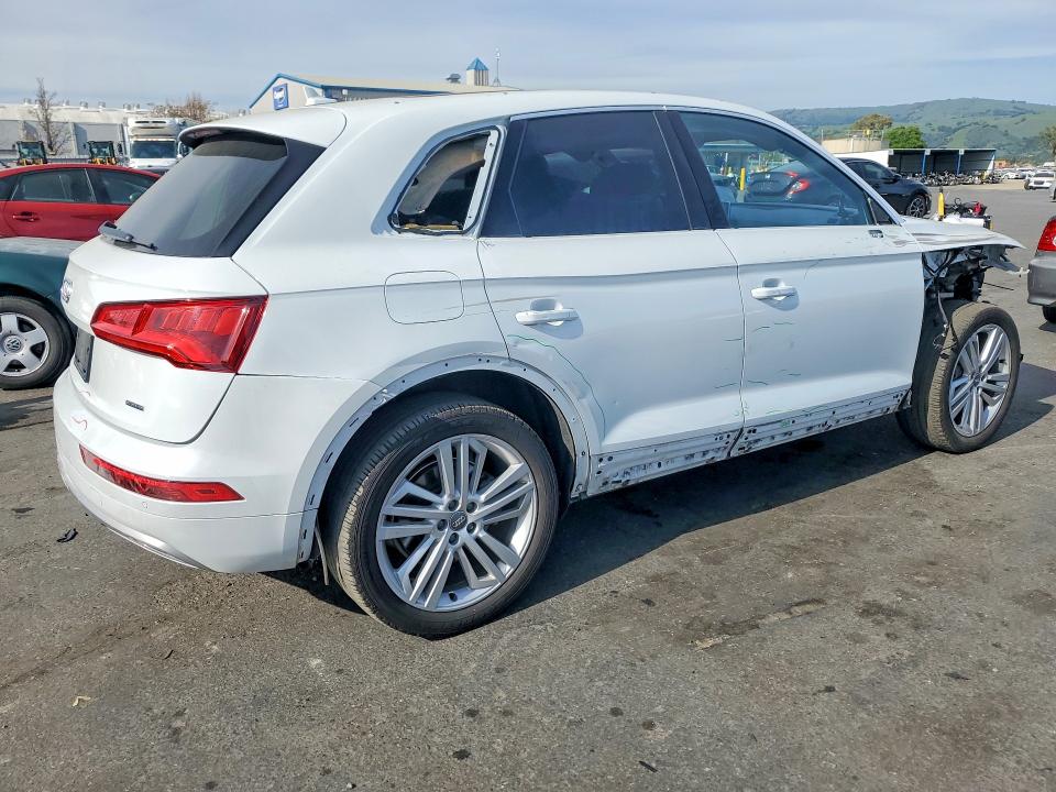 2020 Audi Q5 მანქანა იყიდება აუქციონზე, vin: WA1BNAFY1L2097161, აუქციონის ნომერი: 78561885
