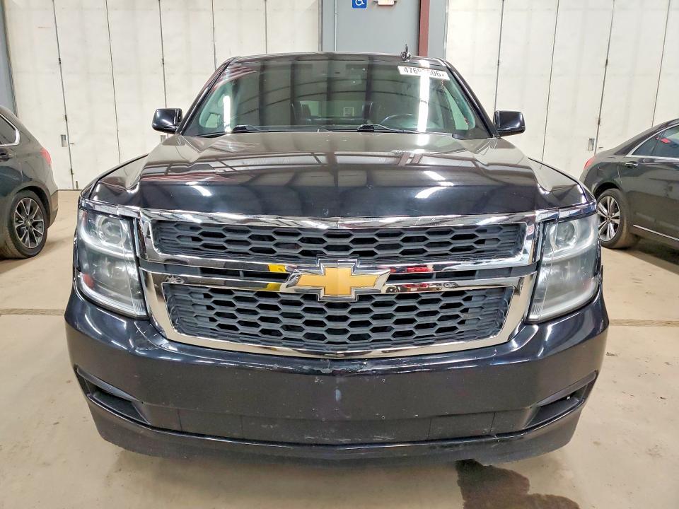 Продаж на аукціоні авто 2018 Chevrolet Suburban, vin: 1GNSKHKC6JR329752, номер лоту: 47693606