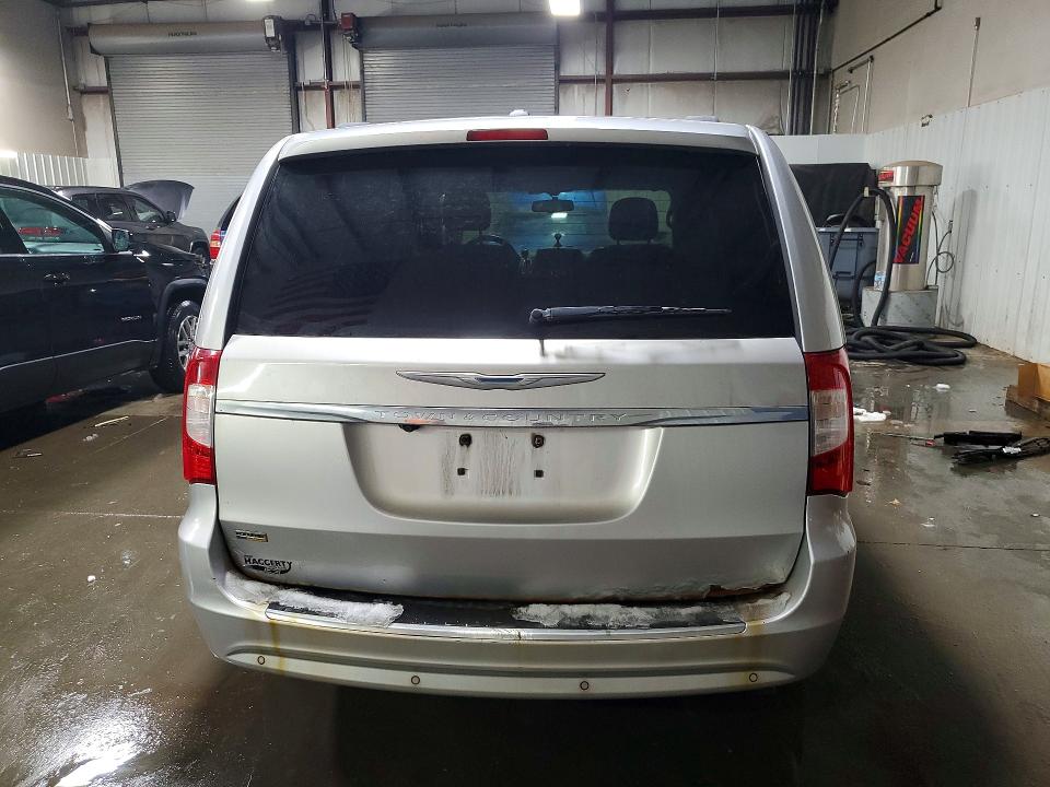Продажа на аукционе авто 2011 Chrysler Town & Country, vin: 2A4RR8DG5BR796704, номер лота: 46686316