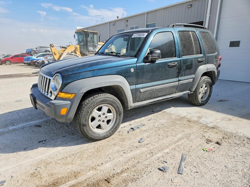 47299836 :رقم المزاد ، 1J4GL48K15W551295 vin ، 2005 Jeep Liberty مزاد بيع