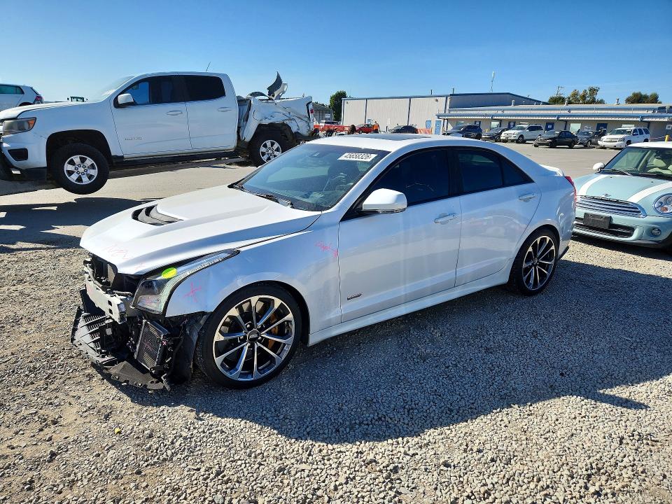 45658326 :رقم المزاد ، 1G6AN5SY6G0100560 vin ، 2016 Cadillac Ats-v مزاد بيع