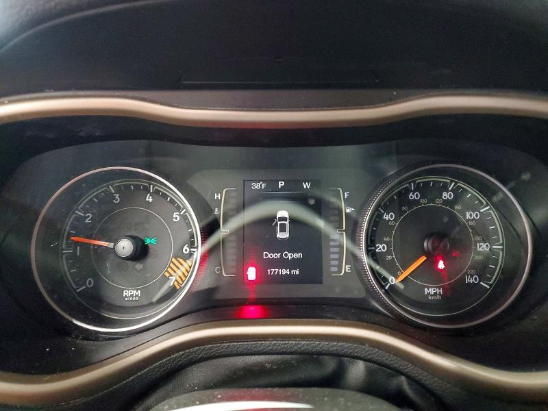 Продажа на аукционе авто 2015 Jeep Cherokee, vin: 1C4PJLAB6FW596749, номер лота: 45968196