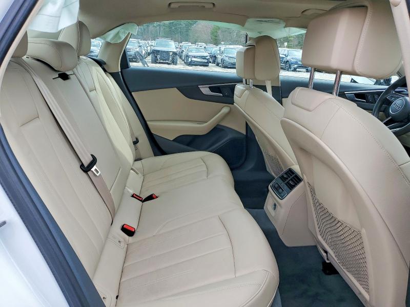 47955746 :رقم المزاد ، WAUENAF45JA106735 vin ، 2018 Audi A4 مزاد بيع