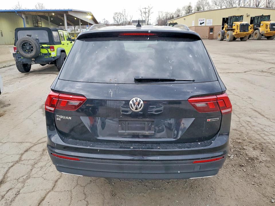 Продажа на аукционе авто 2019 Volkswagen Tiguan, vin: 3VV2B7AX2KM025247, номер лота: 48242246