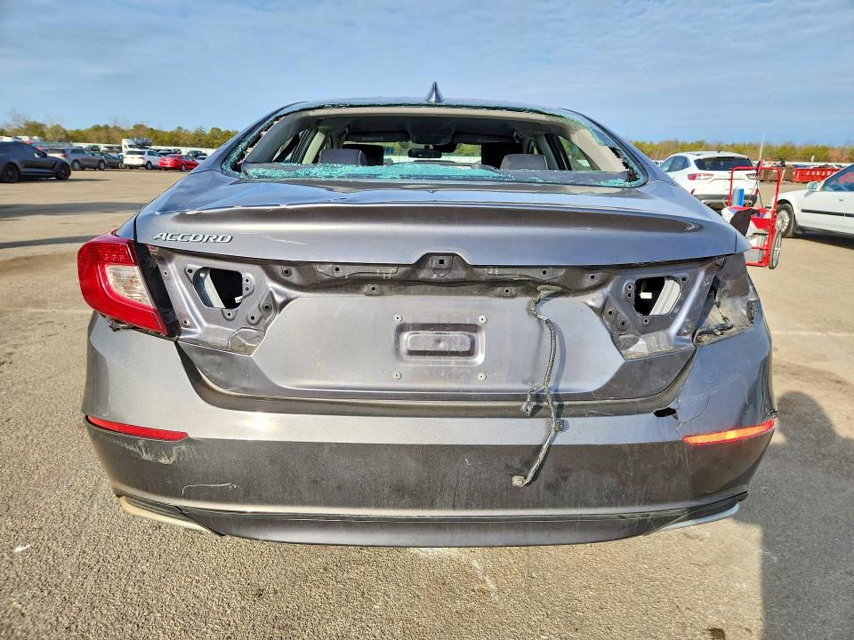 Продажа на аукционе авто 2020 Honda Accord, vin: 1HGCV1F11LA121432, номер лота: 46449806