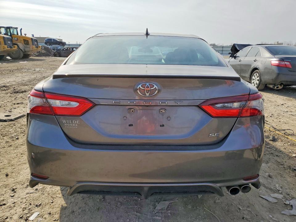 2021 Toyota Camry მანქანა იყიდება აუქციონზე, vin: 4T1G11AK0MU470038, აუქციონის ნომერი: 47448616