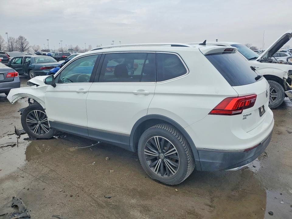 Продажа на аукционе авто 2019 Volkswagen Tiguan, vin: 3VV2B7AX8KM039492, номер лота: 79482585