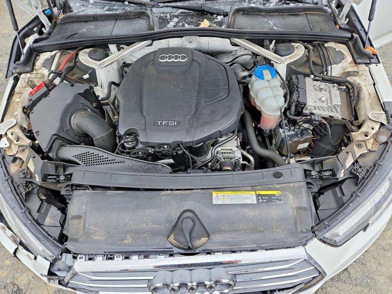 79647675 :رقم المزاد ، WAUENAF44HN002577 vin ، 2017 Audi A4 مزاد بيع