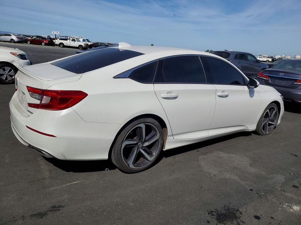 2018 Honda Accord მანქანა იყიდება აუქციონზე, vin: 1HGCV1F39JA092583, აუქციონის ნომერი: 47913186