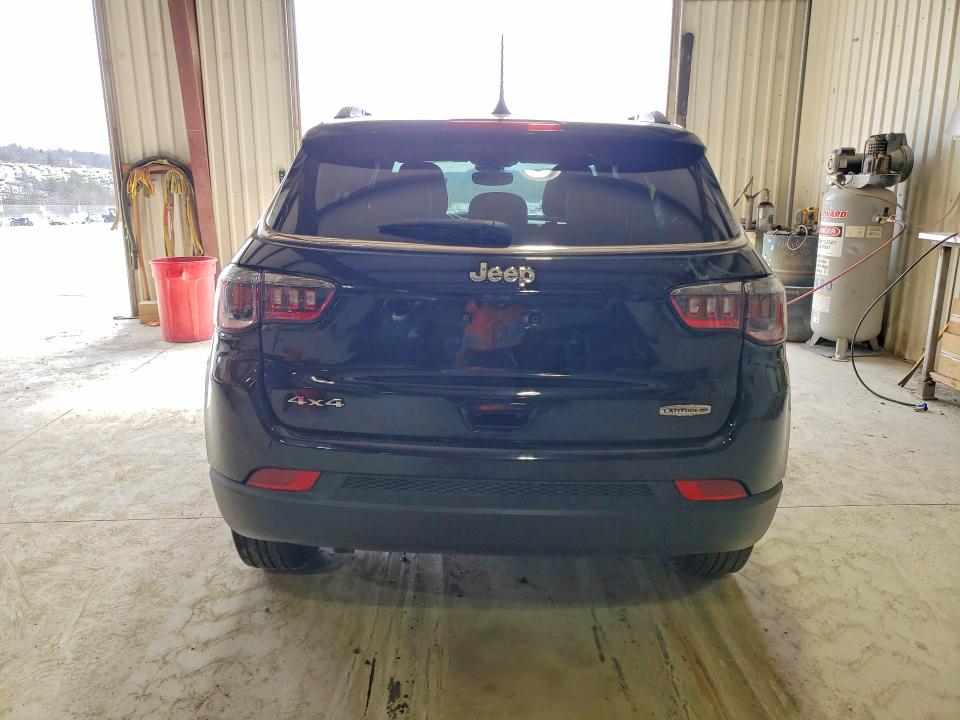 47897436 :رقم المزاد ، 3C4NJDFN6RT130068 vin ، 2024 Jeep Compass مزاد بيع