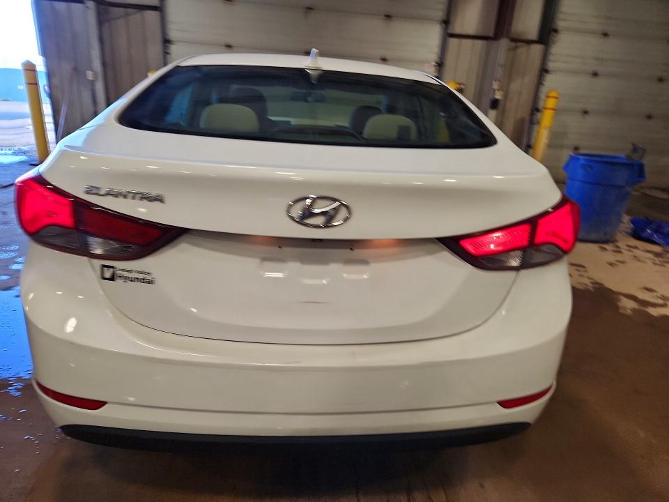 Продажа на аукционе авто 2015 Hyundai Elantra, vin: 5NPDH4AE3FH584627, номер лота: 46533646