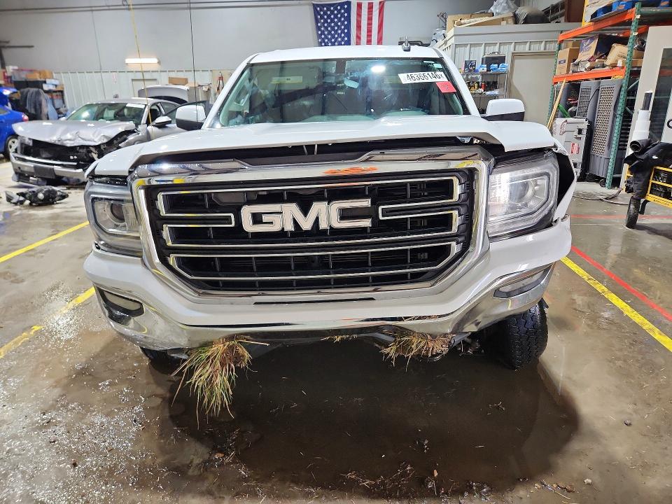 46366146 :رقم المزاد ، 3GTU2MEC4HG245297 vin ، 2017 Gmc Sierra مزاد بيع